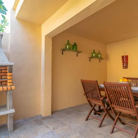 Villa Juniper -inca-